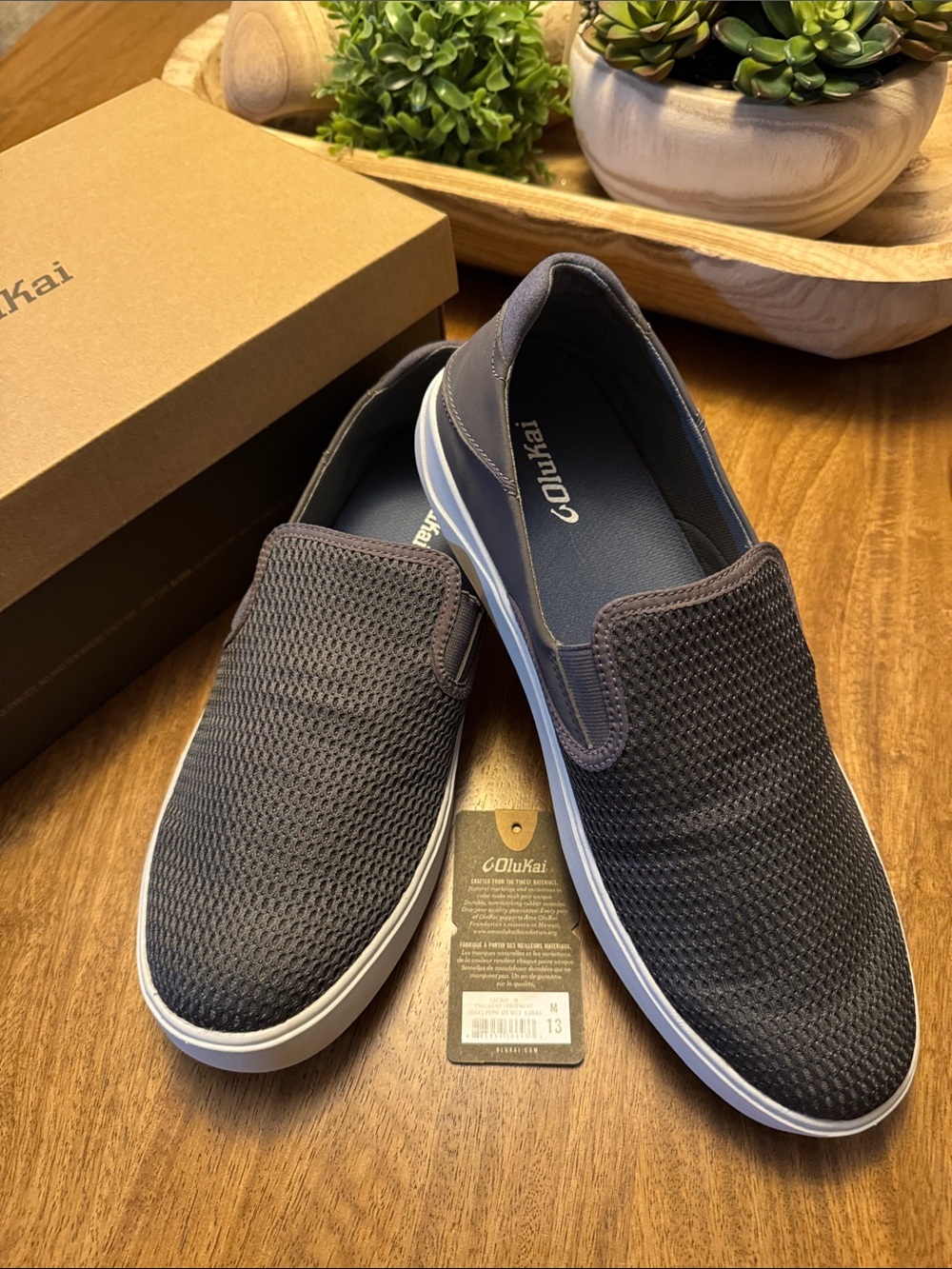 OluKai Lae’ahi Men's Mesh Slip-On Sneakers - Pavement